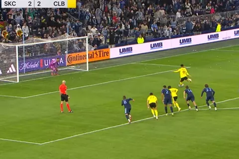 وسام أبو على عن إهداره ركلة جزاء حاسمة بالدوري الأمريكي: لم أكن في كامل تركيزي